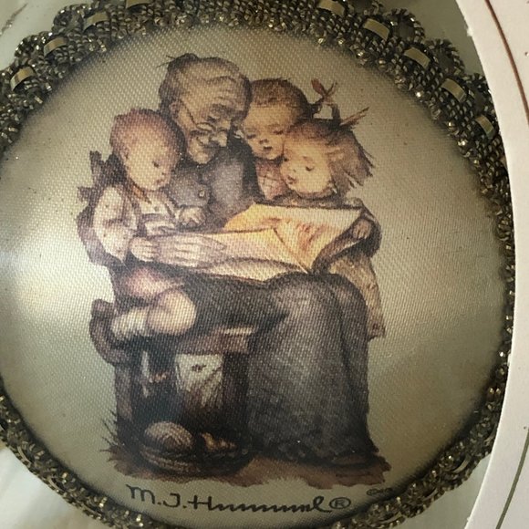 M.I. Hummel Glass Collectibles Ornament - Picture 2 of 7